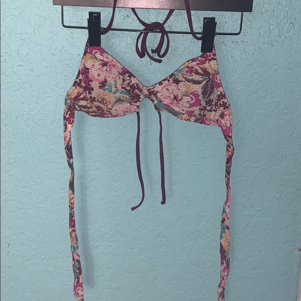 Floral swimsuit top
